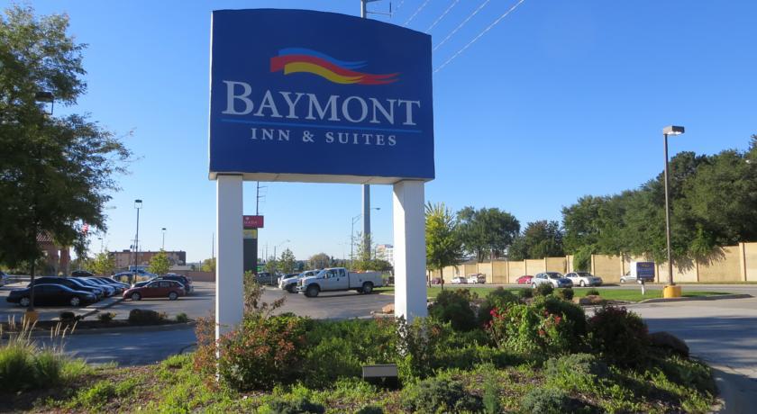 Baymont Inn & Suites Омаха Екстериор снимка